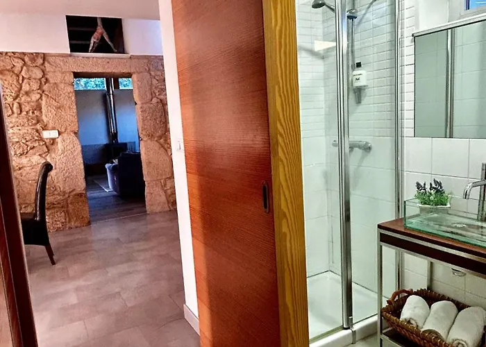 Casa Da Fontina * As Neves